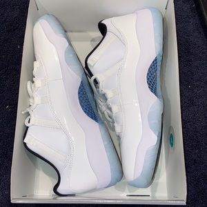 Air Jordans Blue 11s
